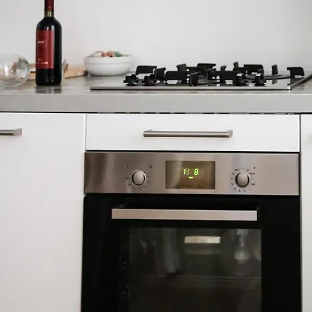 Rentopolis Seveso - Central Station Apartment Milan